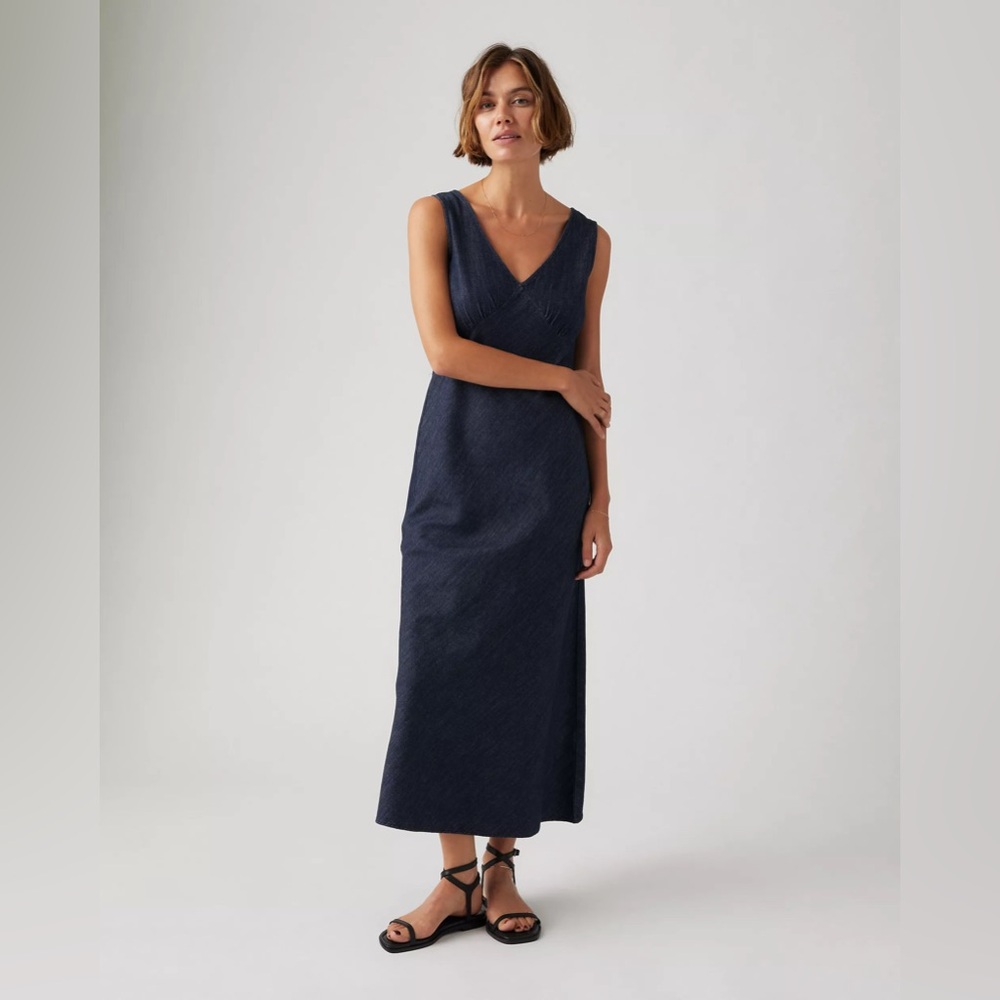 Levi's Navy V-Neck Midi Dress